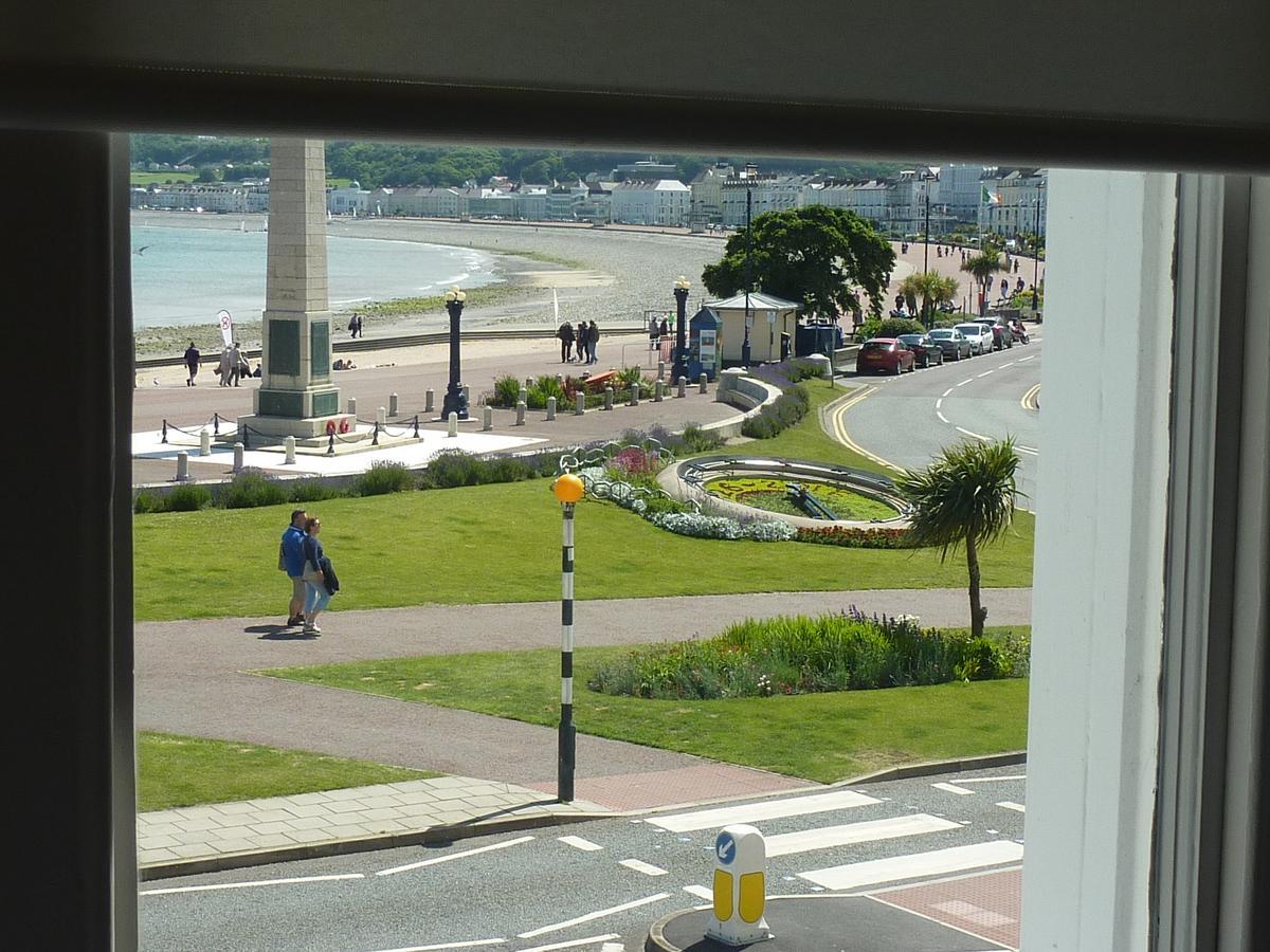 Bed and Breakfast Hen Dy Llandudno Exterior foto